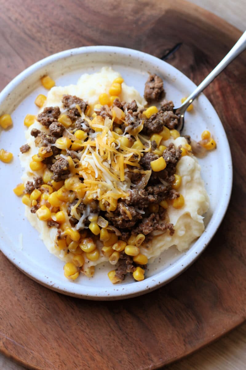 Country Meat and Mashed Potato Casserole