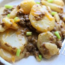 Amish 8-Ingredient Hamburger Steak Casserole