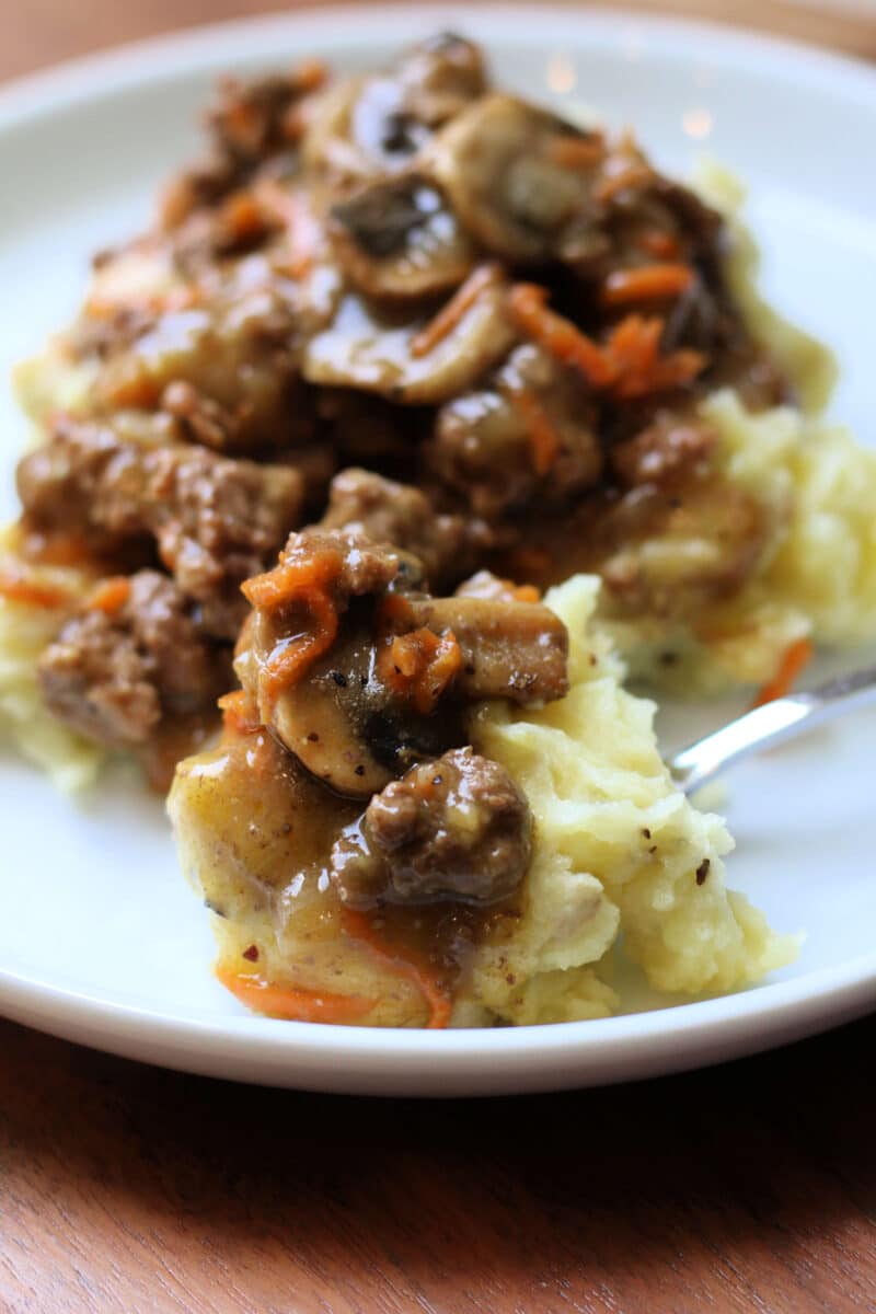 Amish Beef and Potato Casserole