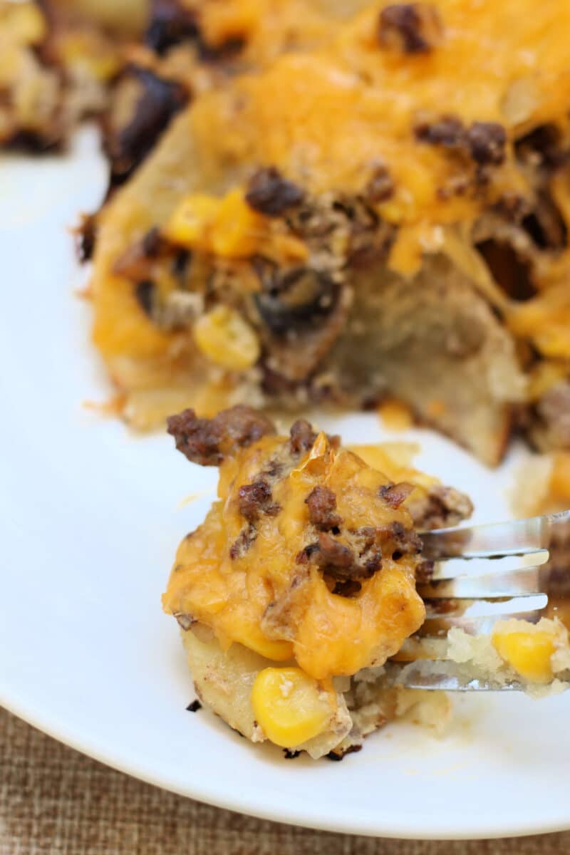 Farmhouse Hamburger and Potato Bake