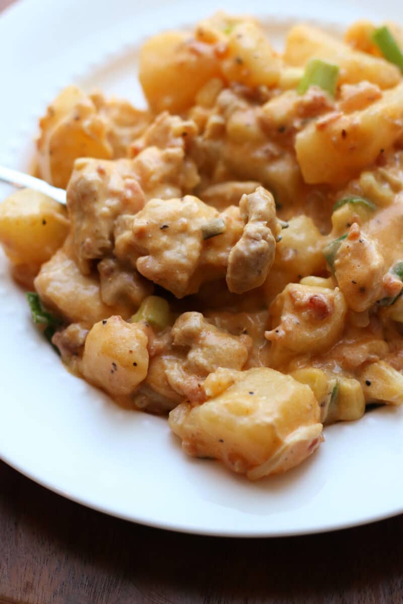 Instant Pot Loaded Buffalo Chicken Potato Casserole