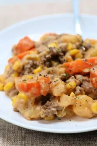 Cozy Farmhouse Beef and Potato Casserole