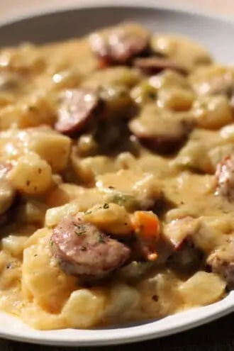 Slow Cooker Cheesy Kielbasa Hashbrown Casserole